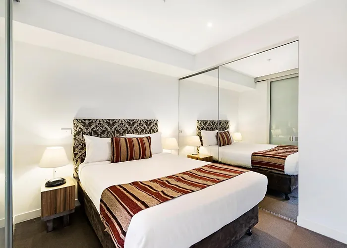 Deluxe One-Bedroom Apartment